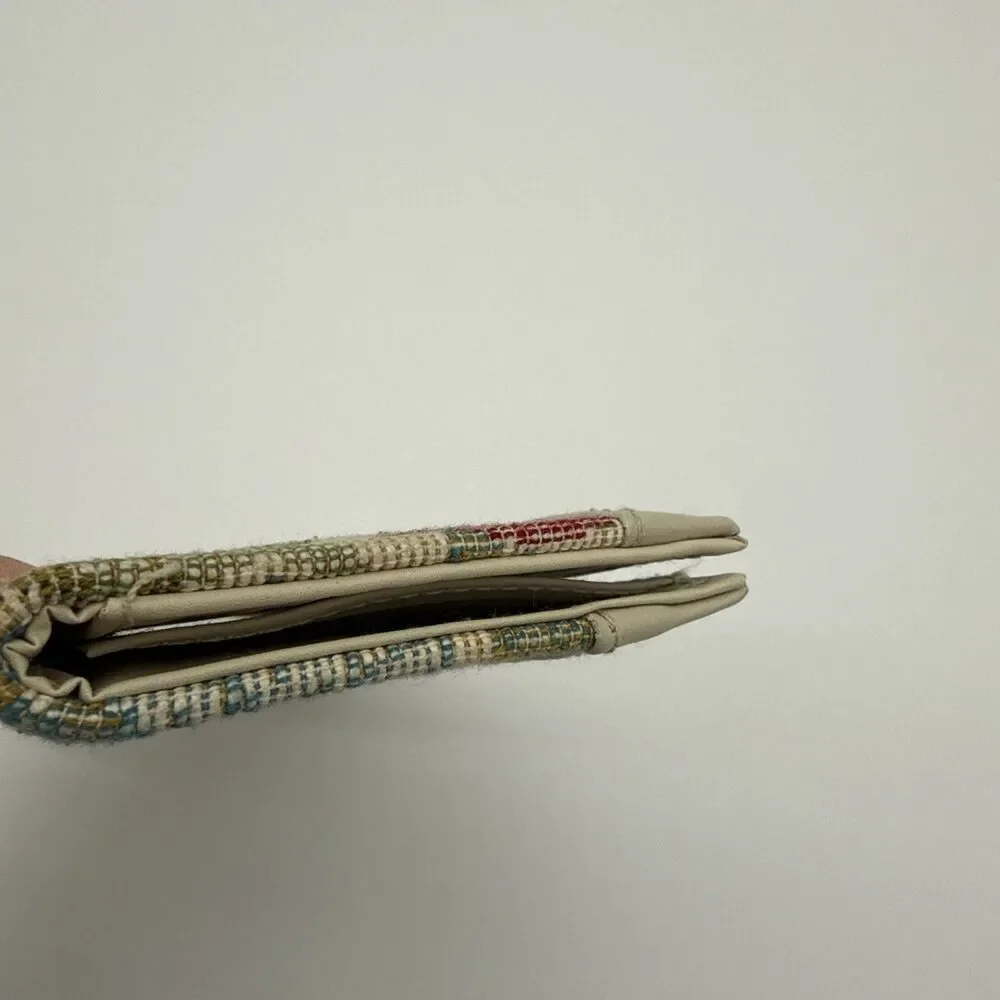 Vintage Floral Tapestry Wallet Billfold